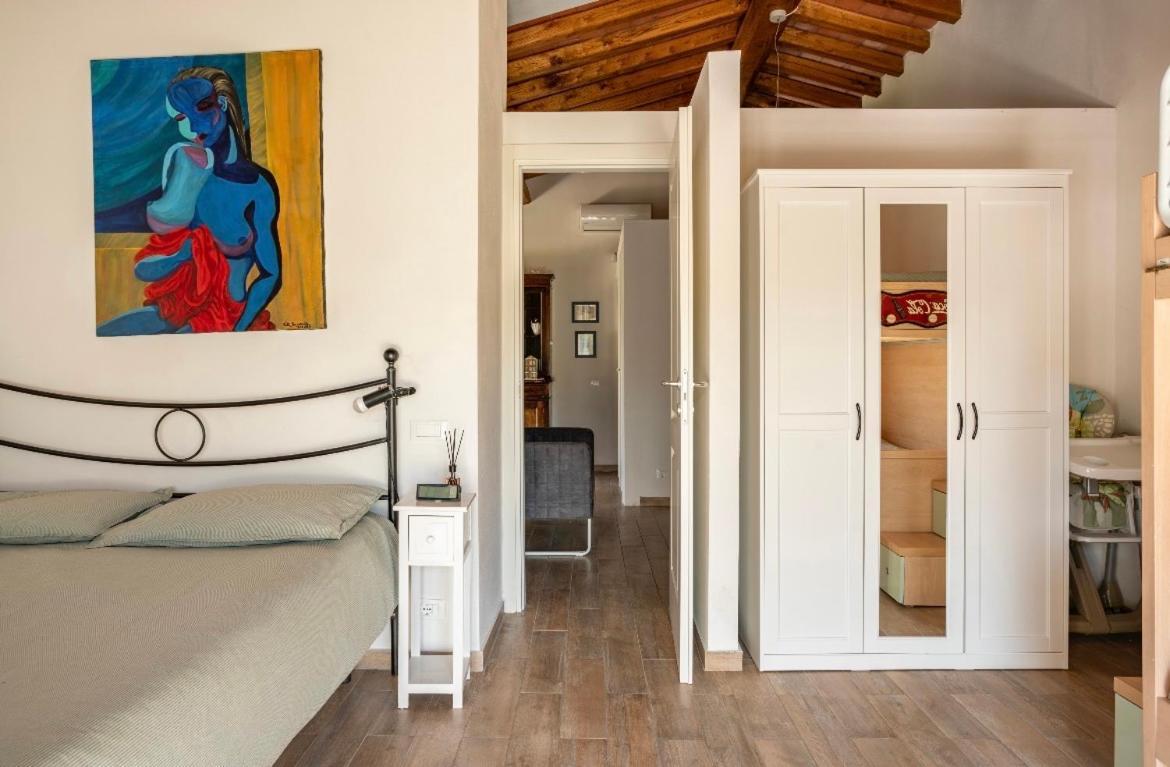 Cozy Tuscany Apartment With View Pescia Exterior photo